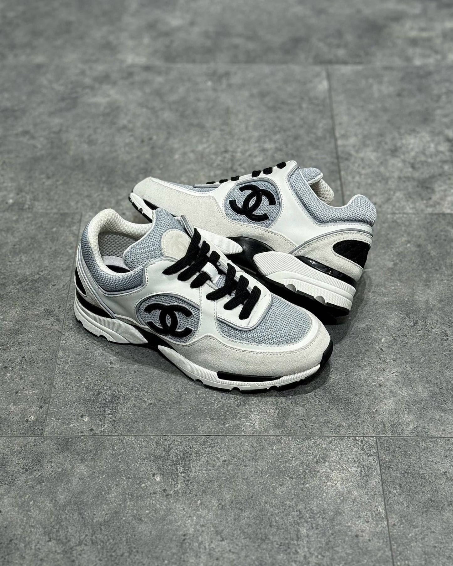 CHA Sneakers