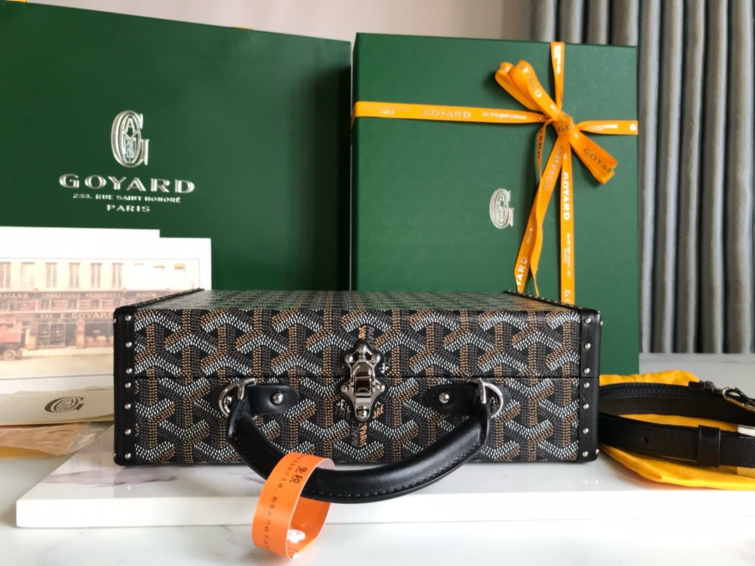 GOY Grand Hôtel 24.5x7.5x17cm
