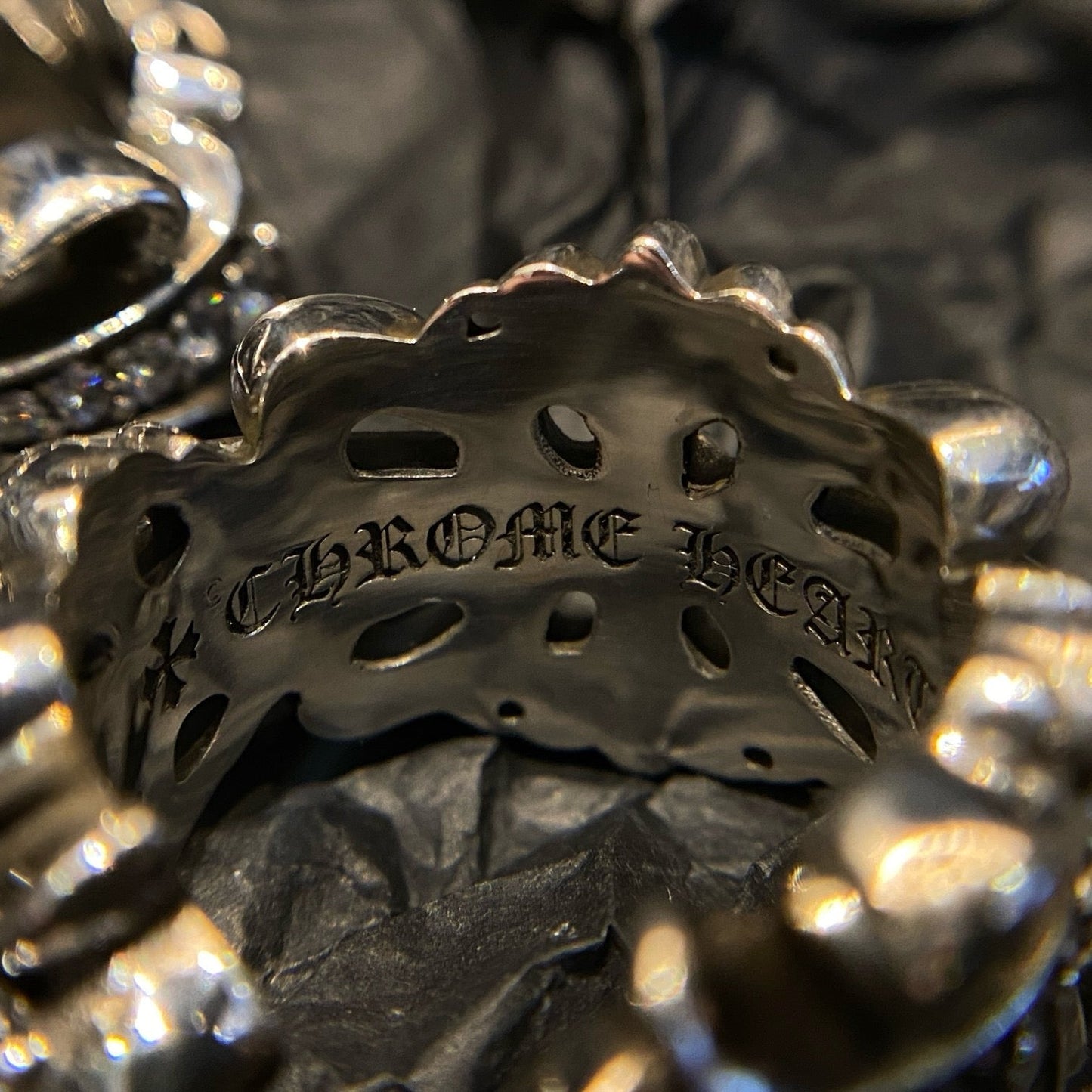 CHs Ring
