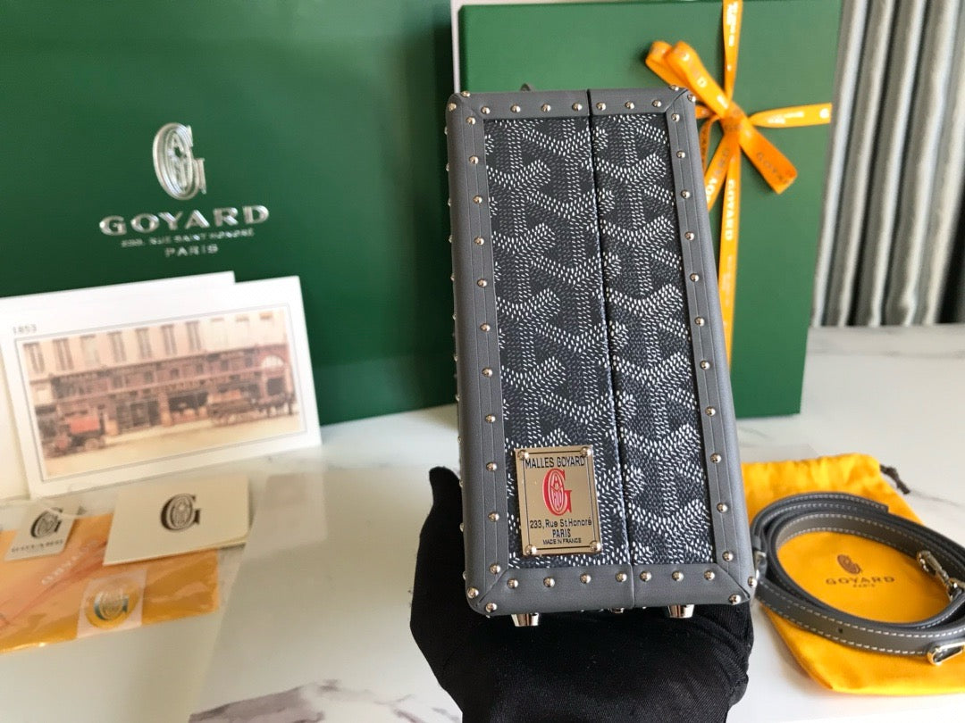 GOY Grand Hôtel 24.5x7.5x17cm