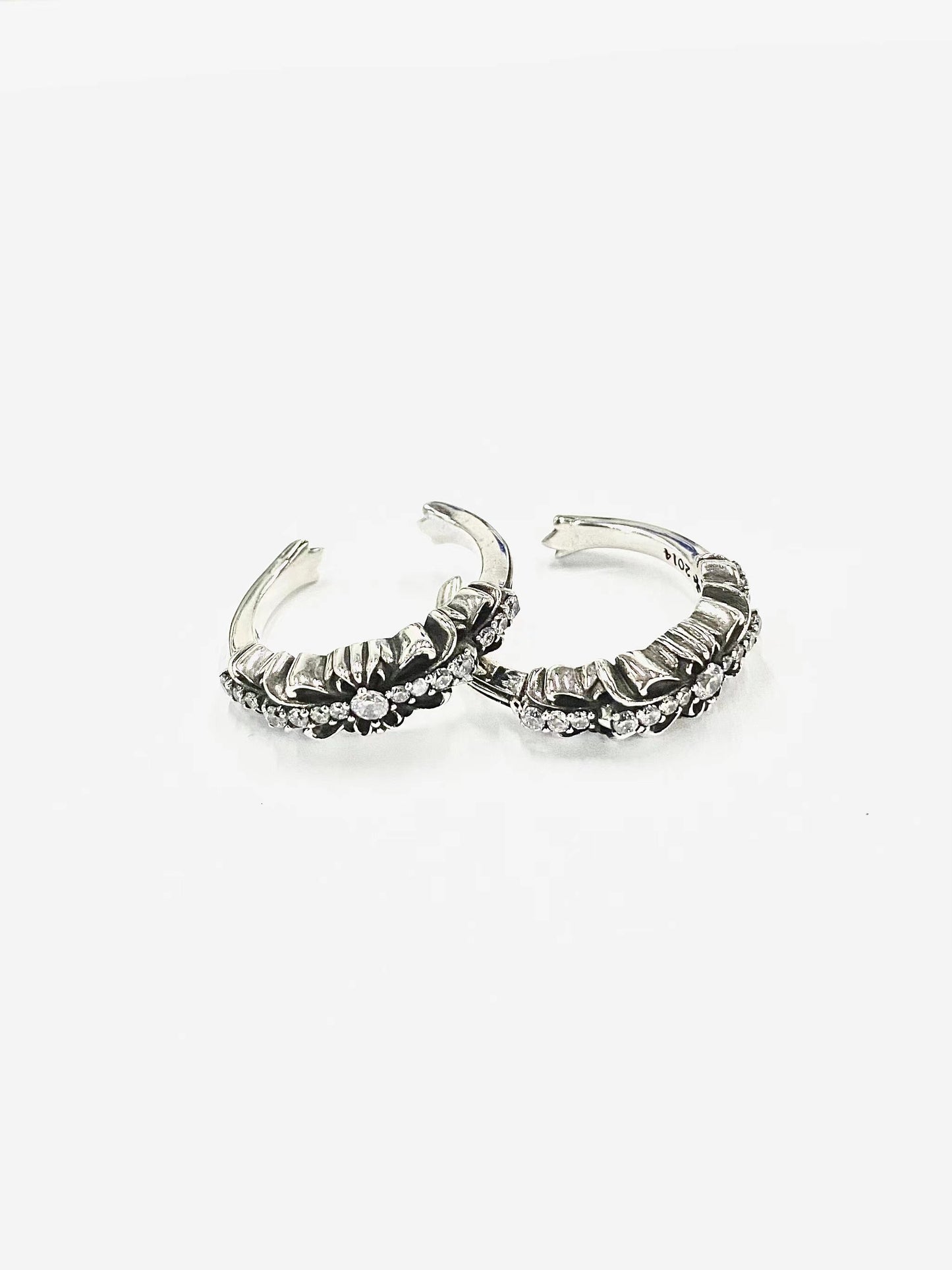CHs Ring