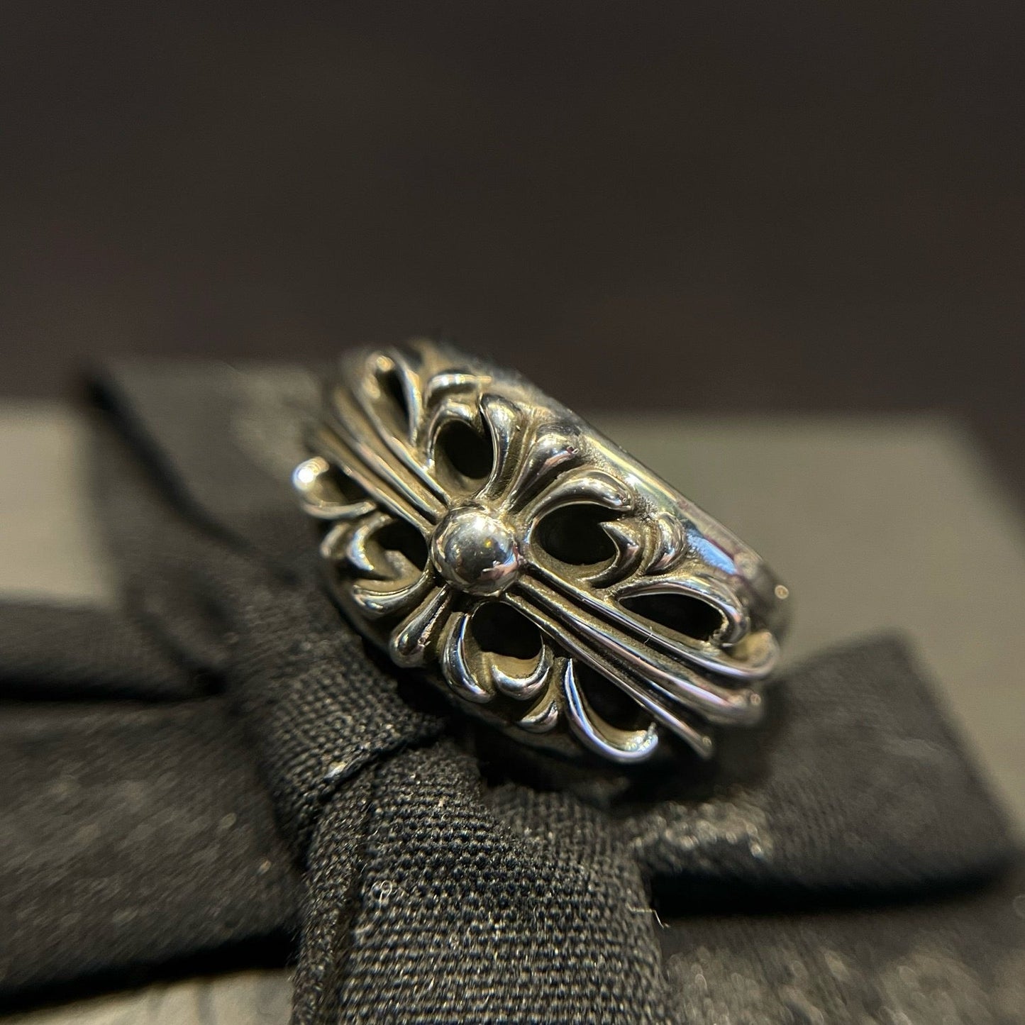 CHs Ring