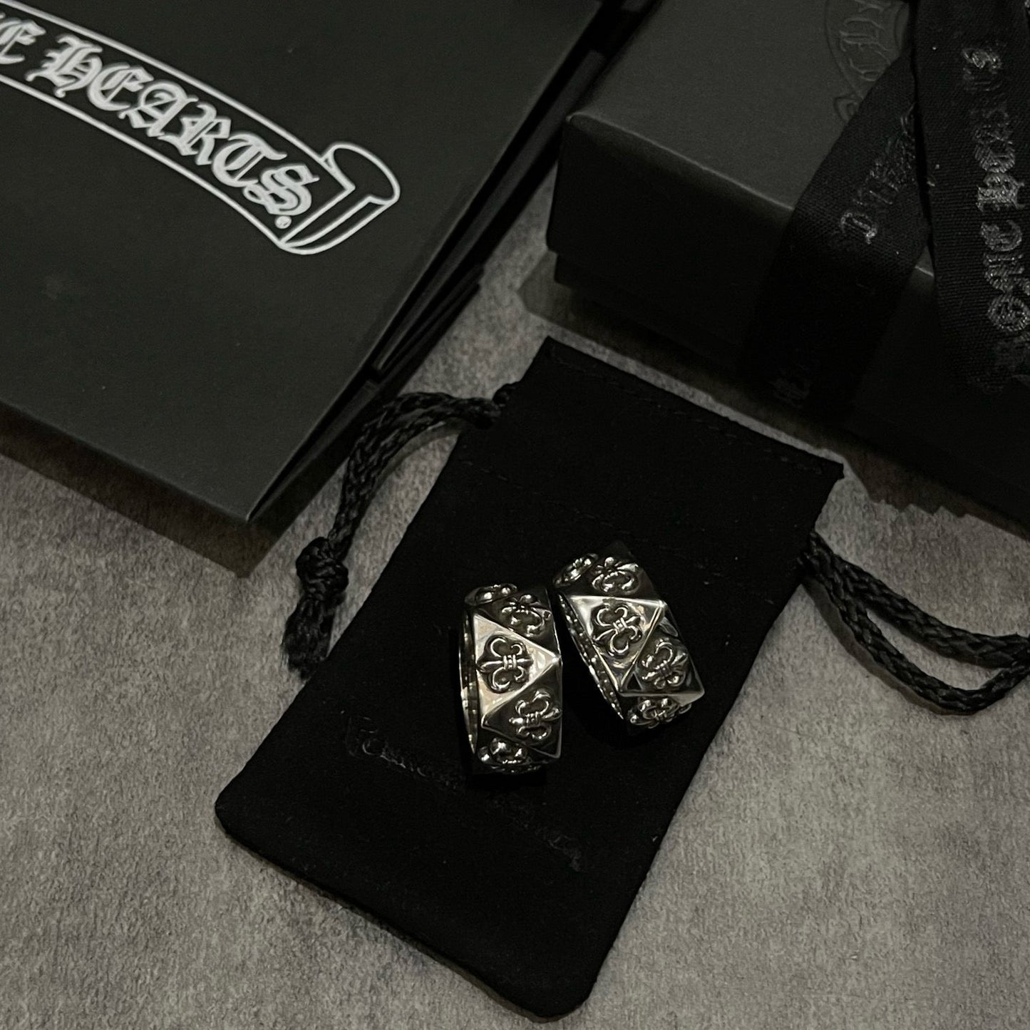 CHs Ring