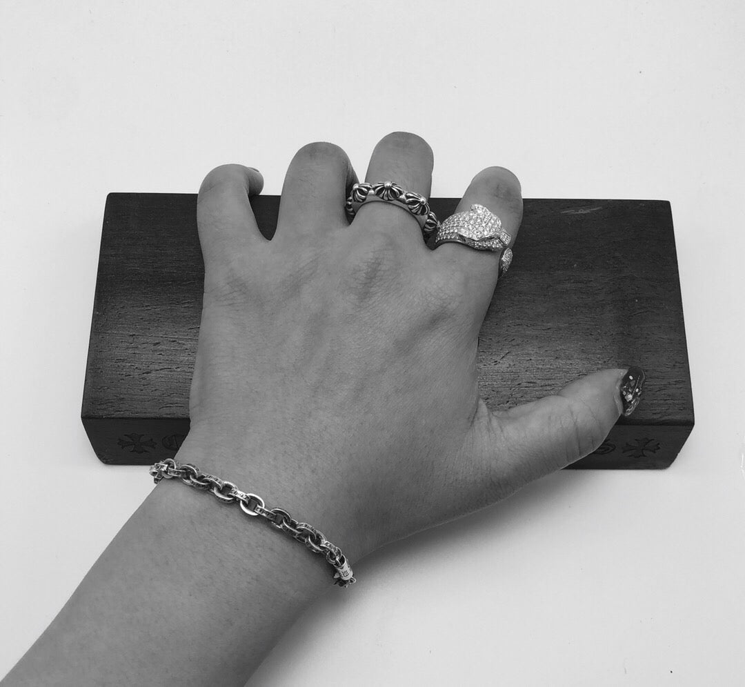 CHs Ring
