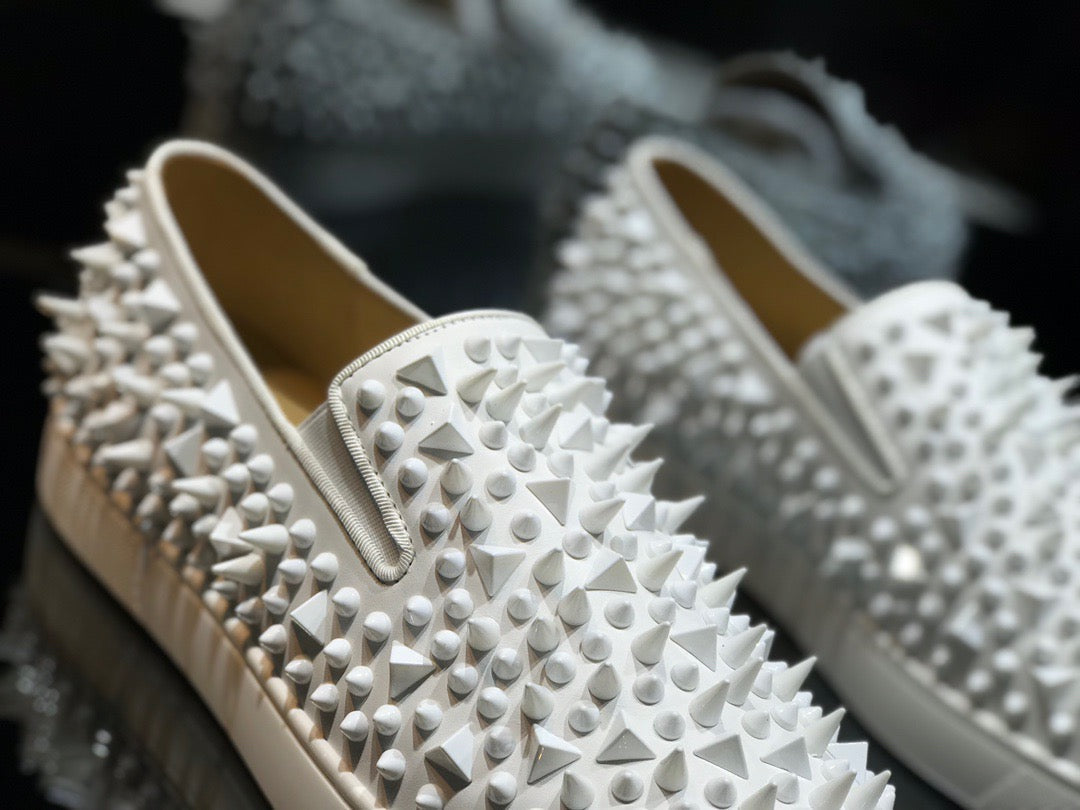 Sneakers & Shoes