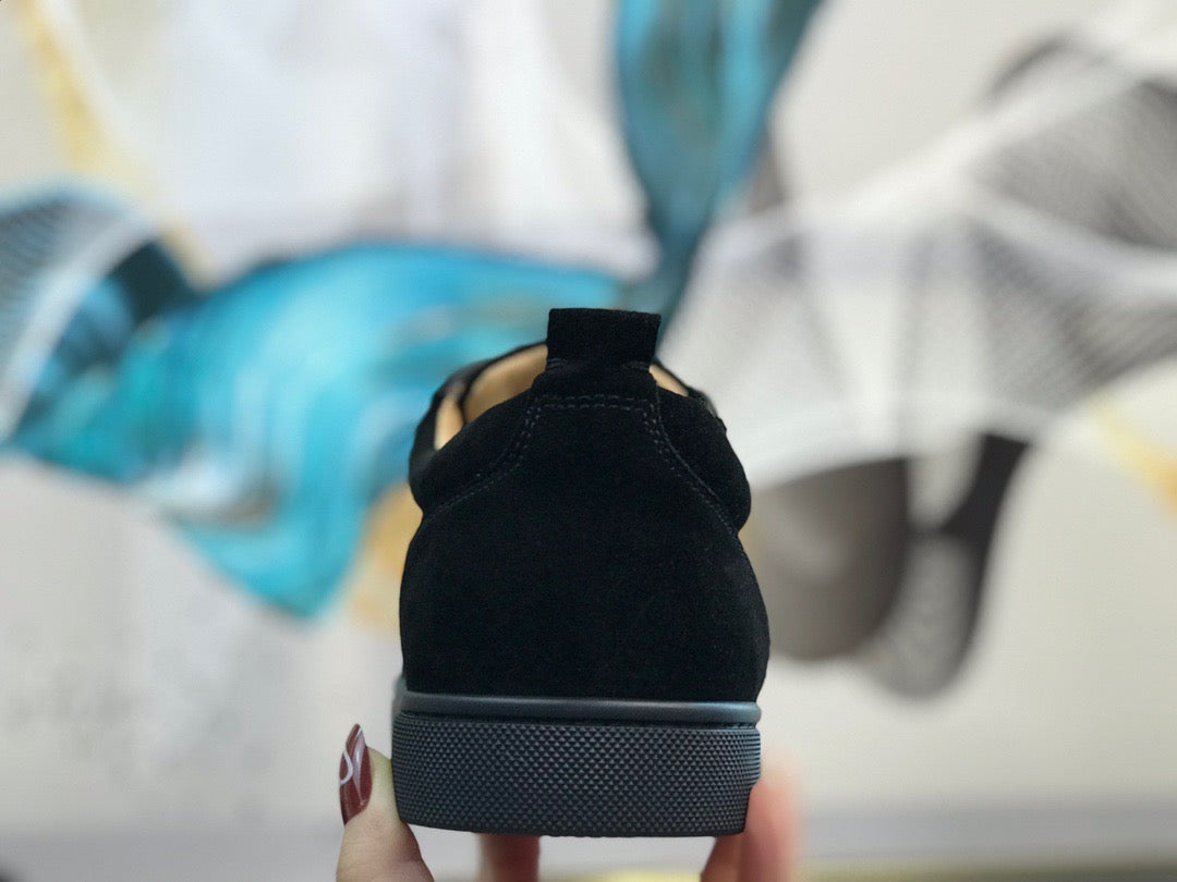 Sneakers & Shoes