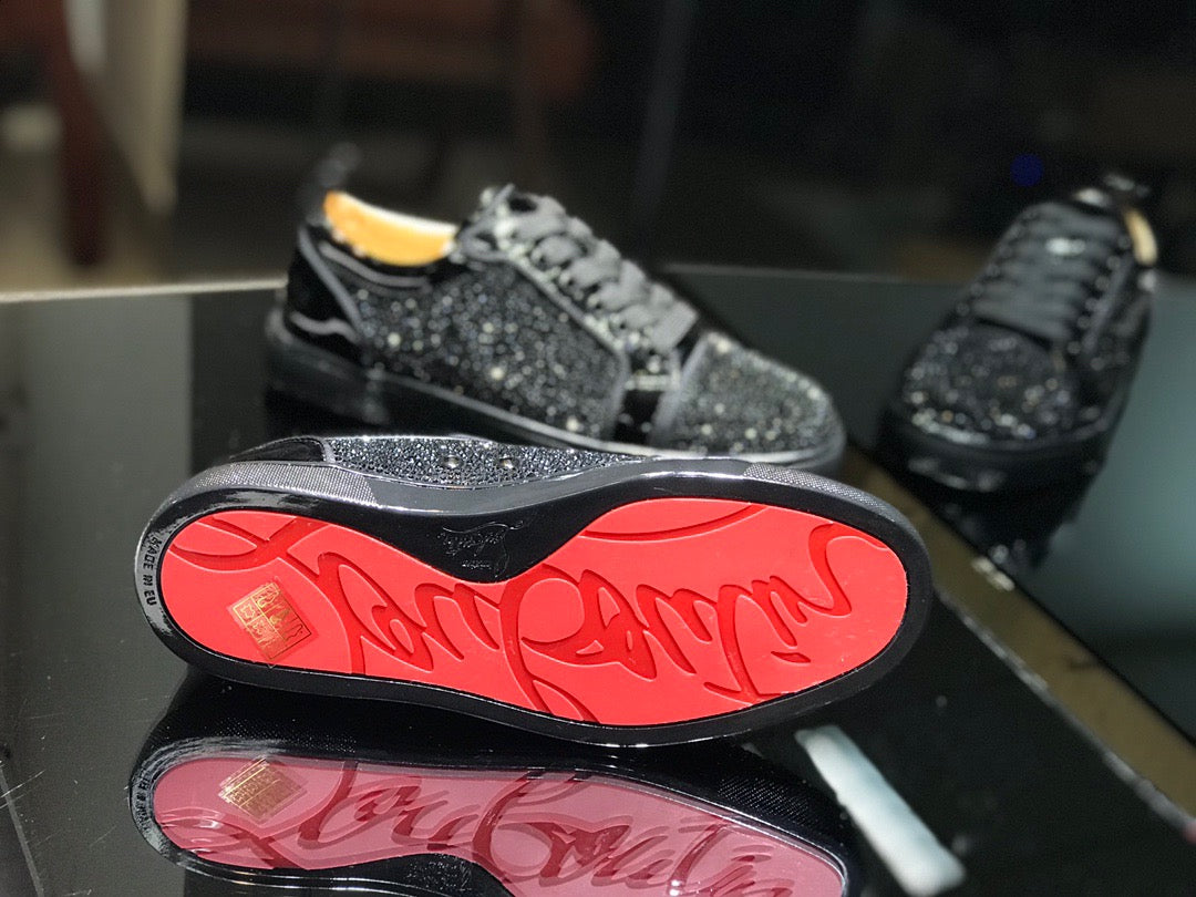 Sneakers & Shoes