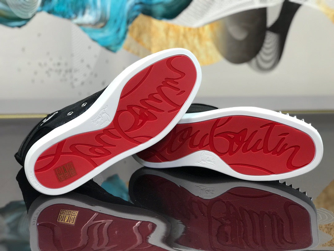 Sneakers & Shoes