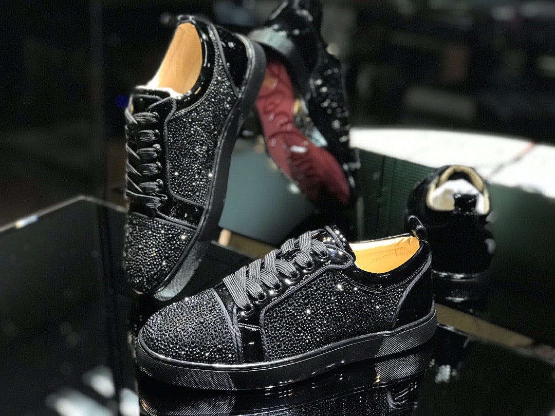 Sneakers & Shoes