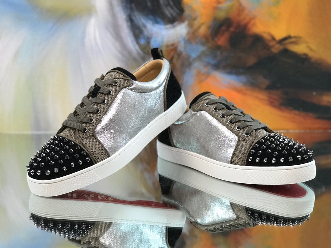 Sneakers & Shoes