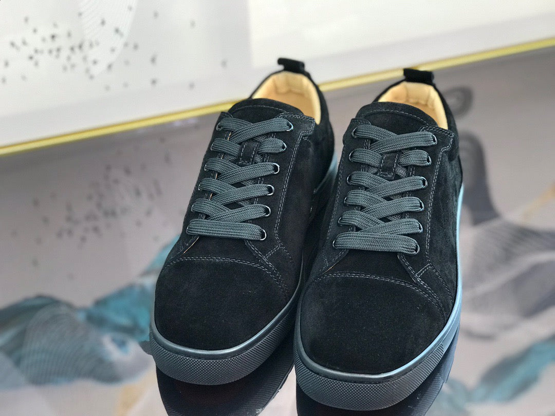 Sneakers & Shoes