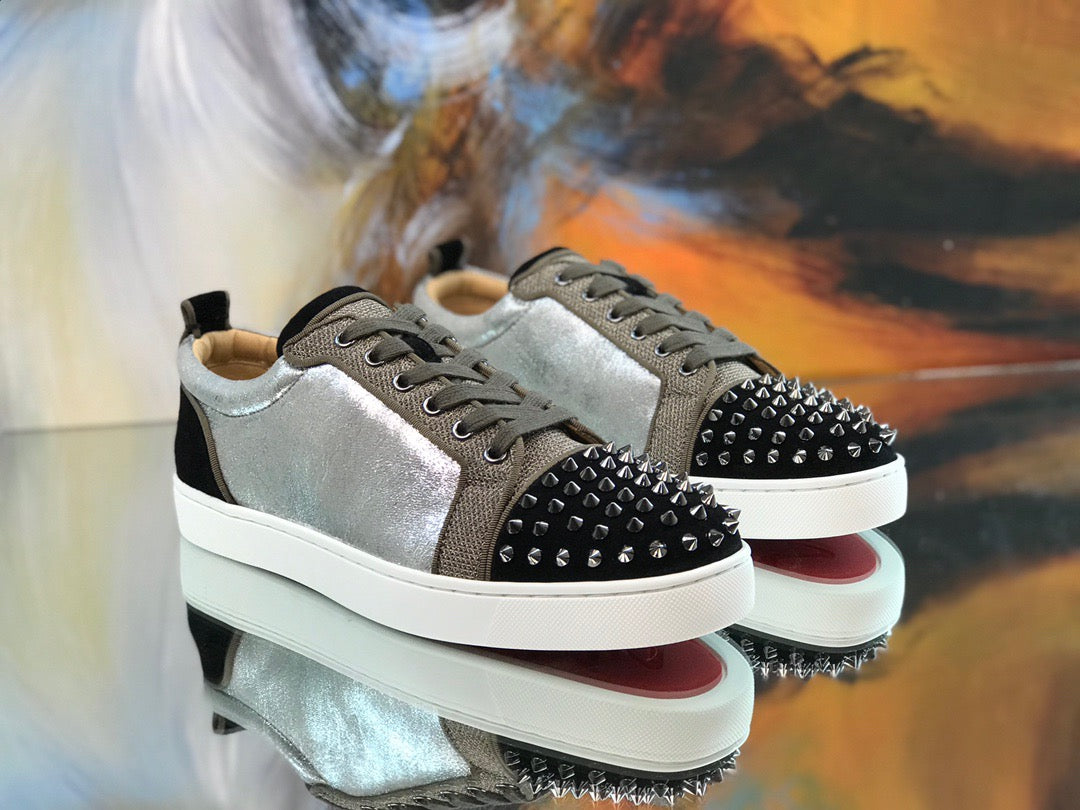 Sneakers & Shoes