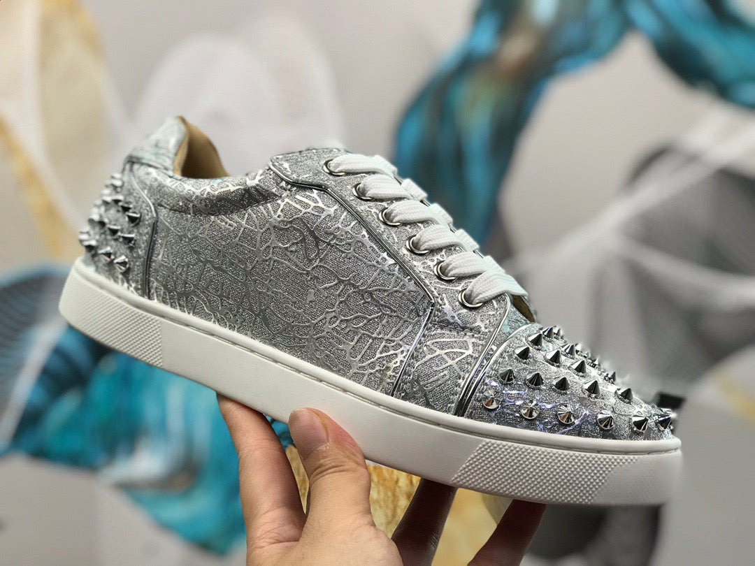 Sneakers & Shoes