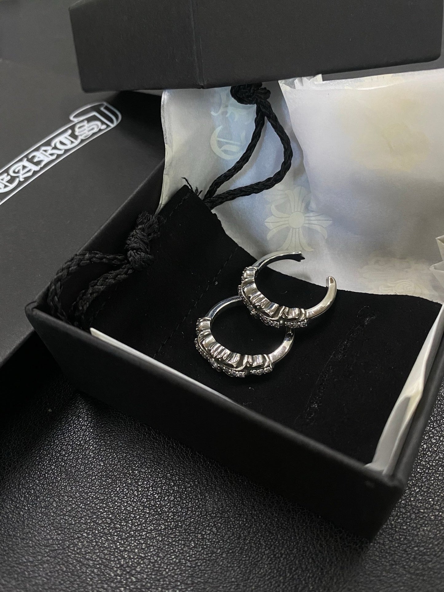 CHs Ring