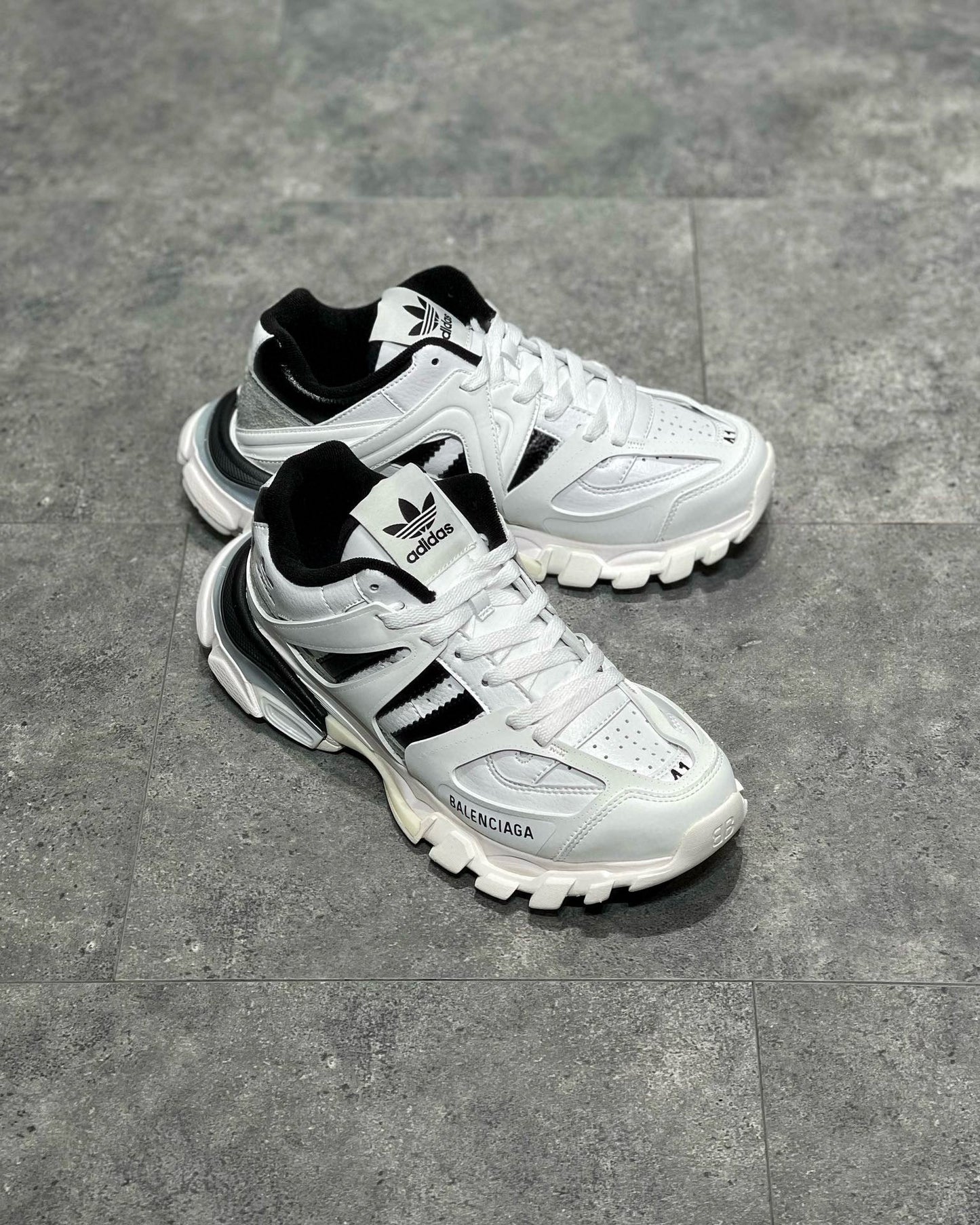 BLCG Sneakers