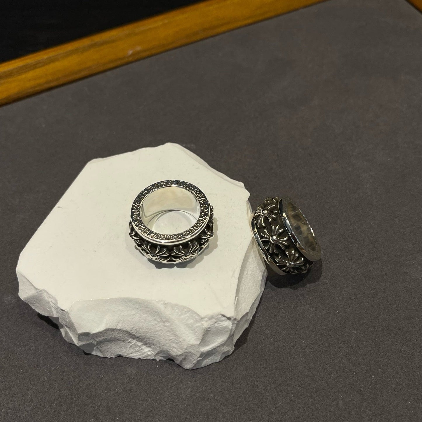 CHs Ring