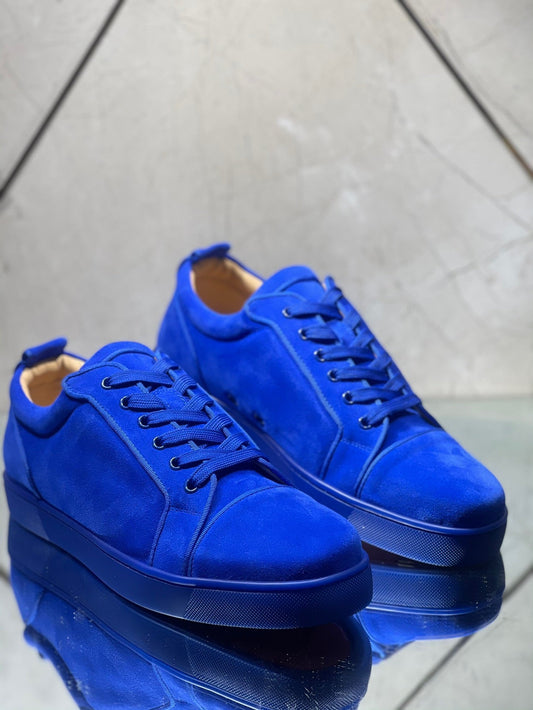 Sneakers & Shoes