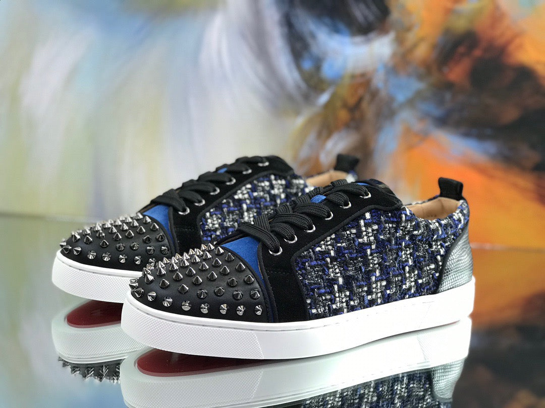 Sneakers & Shoes