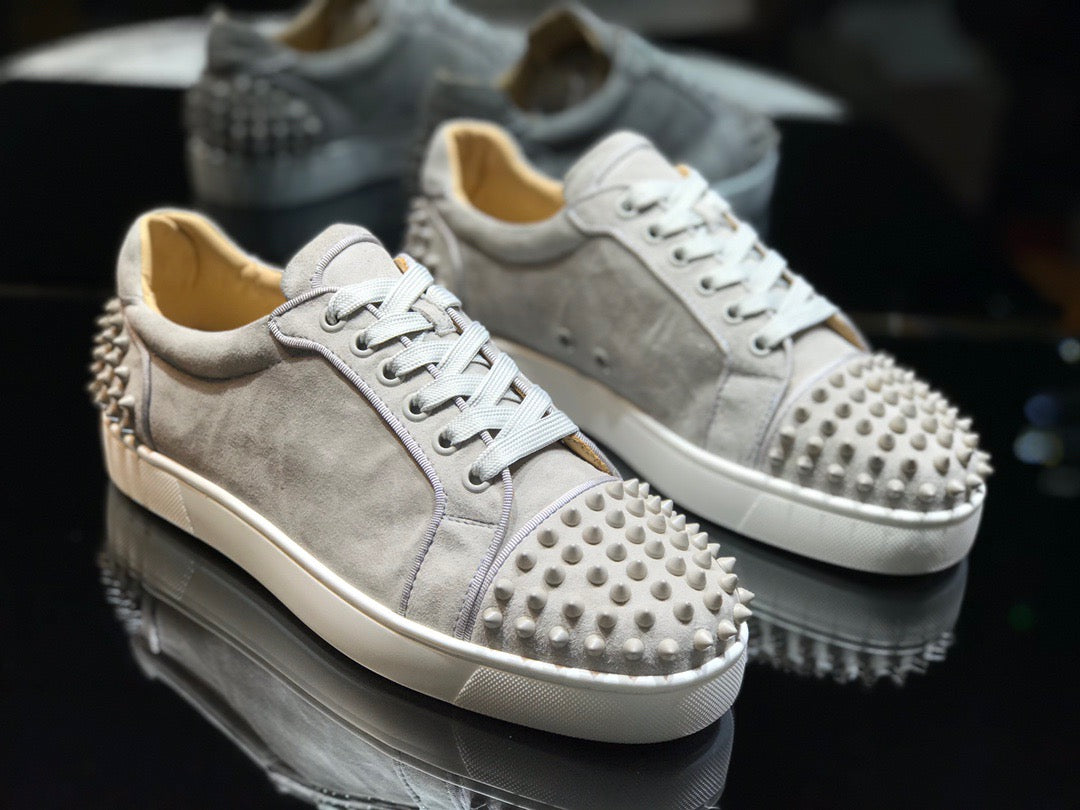 Sneakers & Shoes
