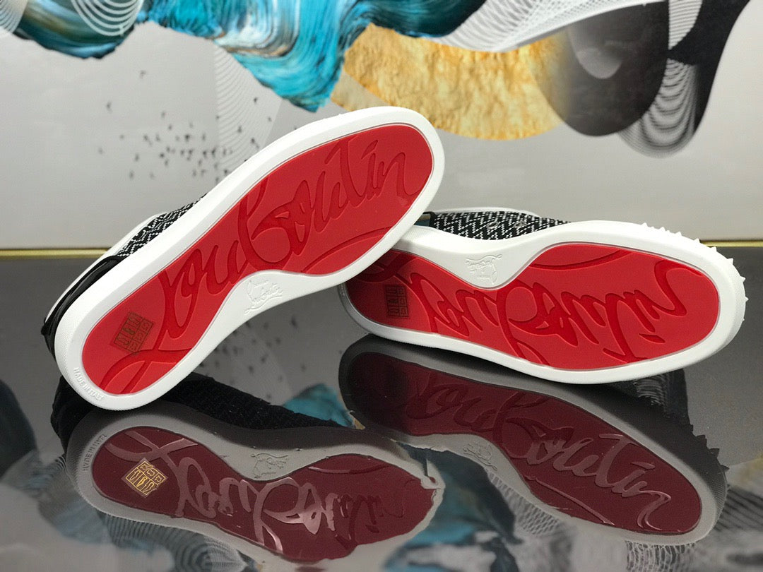 Sneakers & Shoes