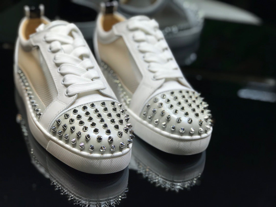 Sneakers & Shoes