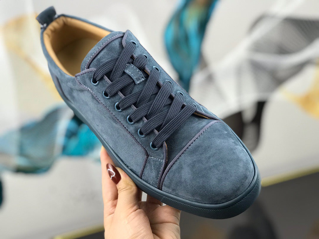 Sneakers & Shoes