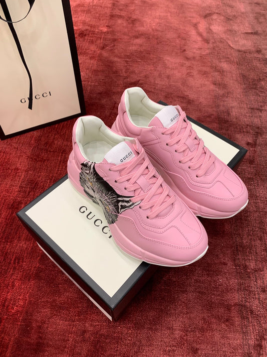 Sneakers & Shoes